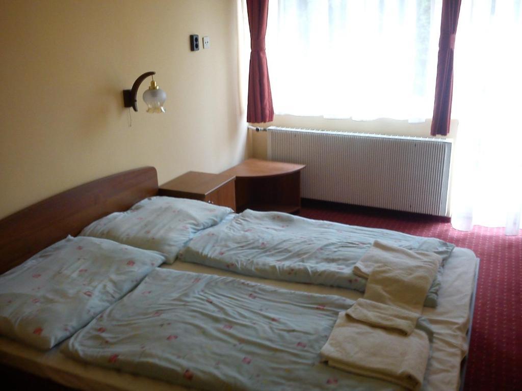Hotel Family Balatonfoldvar Exterior photo
