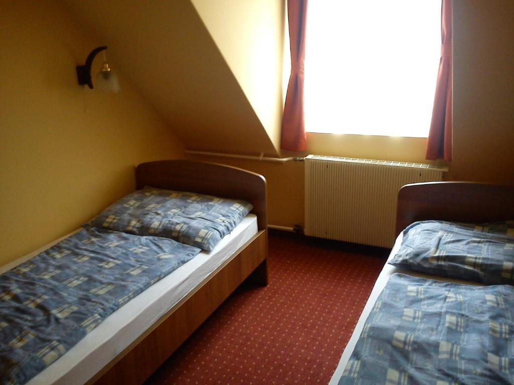 Hotel Family Balatonfoldvar Exterior photo